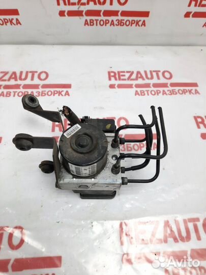 Блок abs Mazda Mazda3 BK Z6 2006