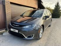 Chrysler Pacifica 3.6 AT, 2017, 112 000 км, с пробегом, цена 3 085 000 руб.