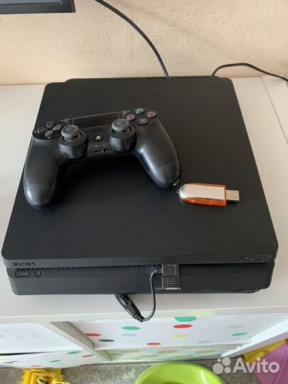 PS4 slim 9.0 500gb