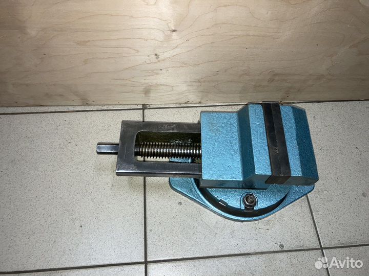 Тиски станочные 125 мм