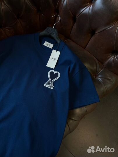 Футболка Ami paris