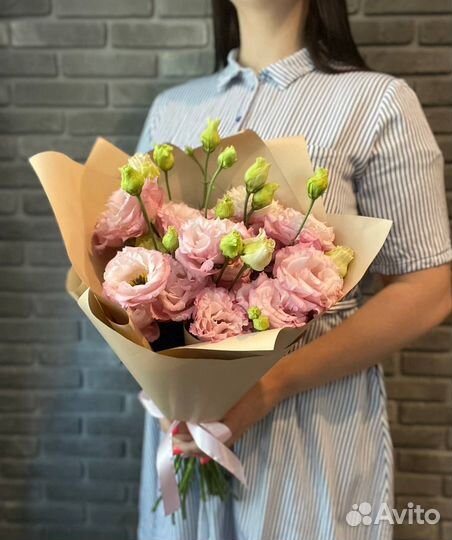 Букеты цветов с доставкой