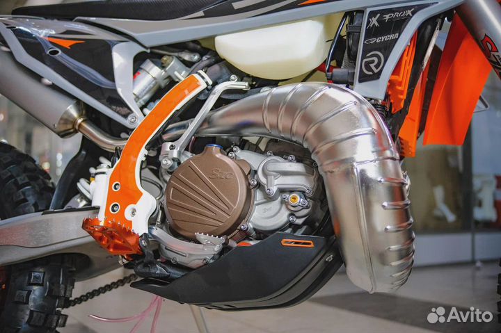 GR8 T300L (2T) Enduro PRO (2022 г.)