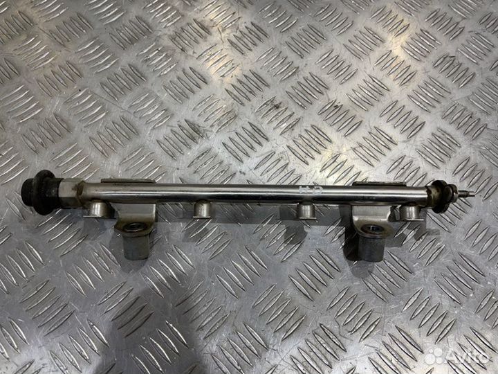 Топливная рампа Hyundai Elantra HD G4FC 2010