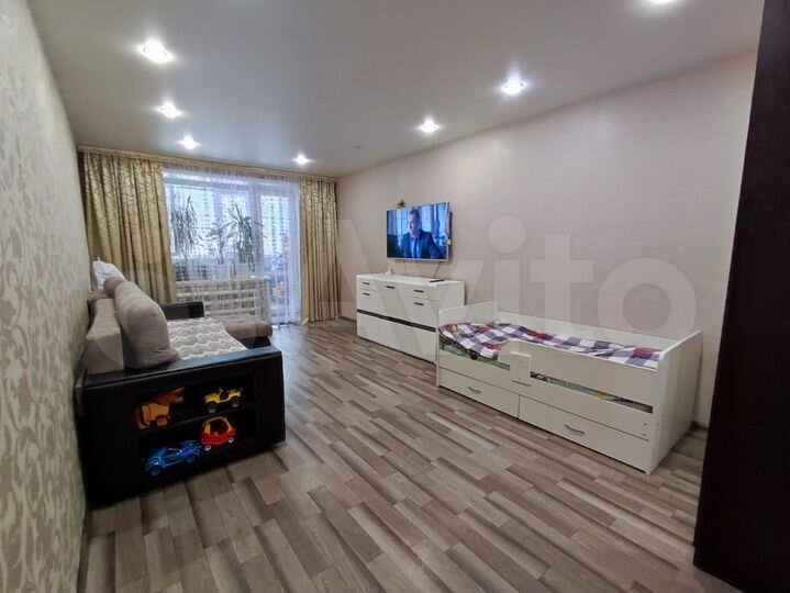 3-к. квартира, 67 м², 1/10 эт.