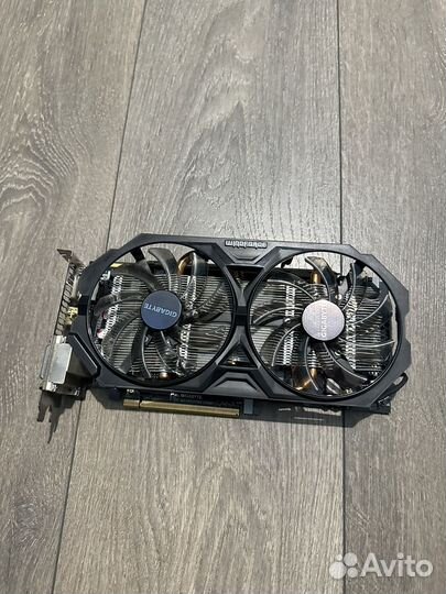 Видеокарта Gigabyte R9 270 2Gb