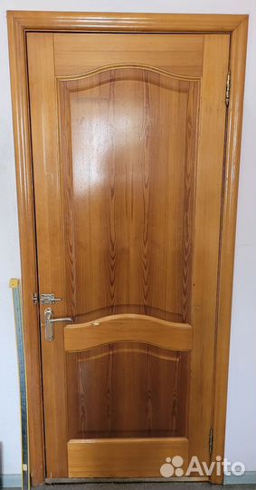 Двери межкомнатные с коробкой деревянные