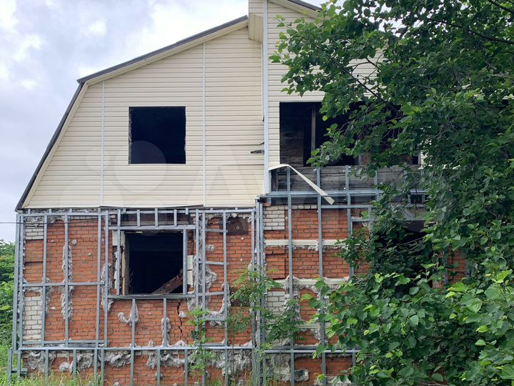 Дом 262,1 м² на участке 20,5 сот.