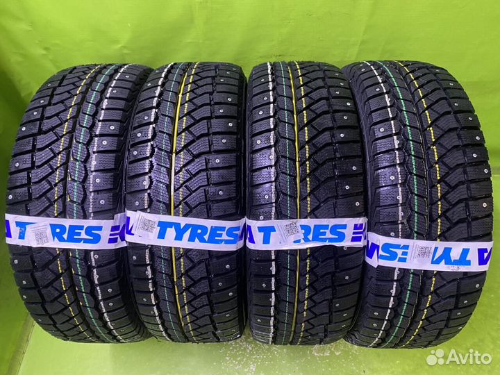 Viatti Brina Nordico V-522 215/55 R17 94T