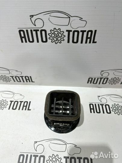 Дефлектор воздуховода Opel Corsa D Z12XEP 2007