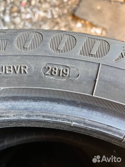 Goodyear UltraGrip 195/55 R16 97T