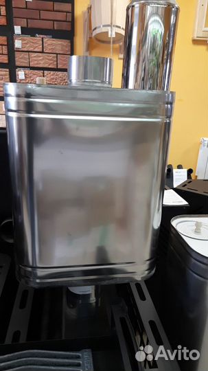 Бак из нержавейки на трубе