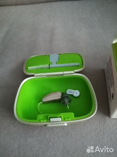 Слуховой аппарат phonak