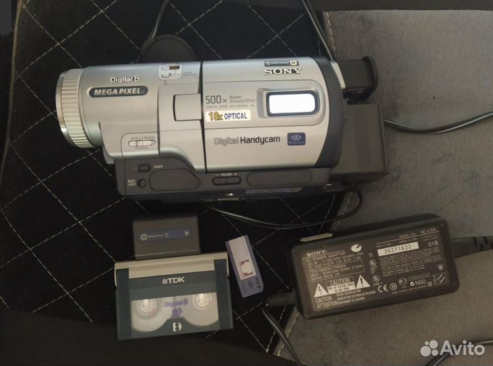 Цифровая видеокамера sony DCR-TRV 828 E