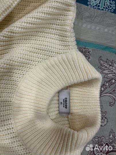 Вещи пакетом женские (свитера)