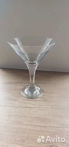 Бокалы под мартини