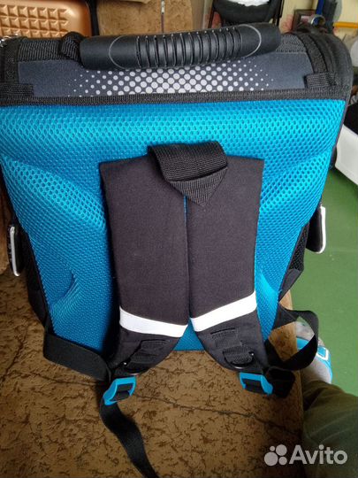 Школьный рюкзак