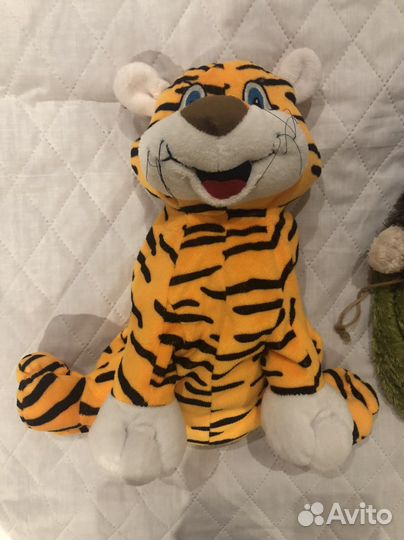 Мягкая игрушка - рюкзак Тигр