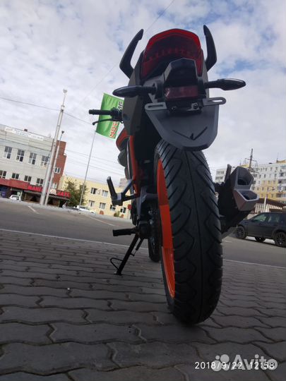 Мотоцикл Nitro 200