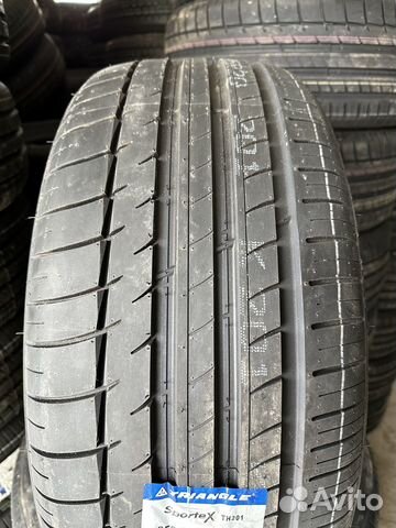 Triangle Sports TH201 255/40 R20