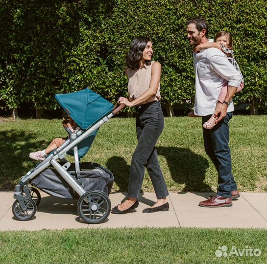 Коляска 2 в 1 uppababy vista V2 (для погодок)