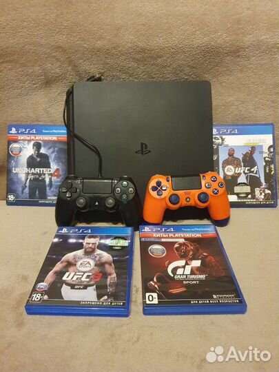 Sony playstation 4 PS4 slim