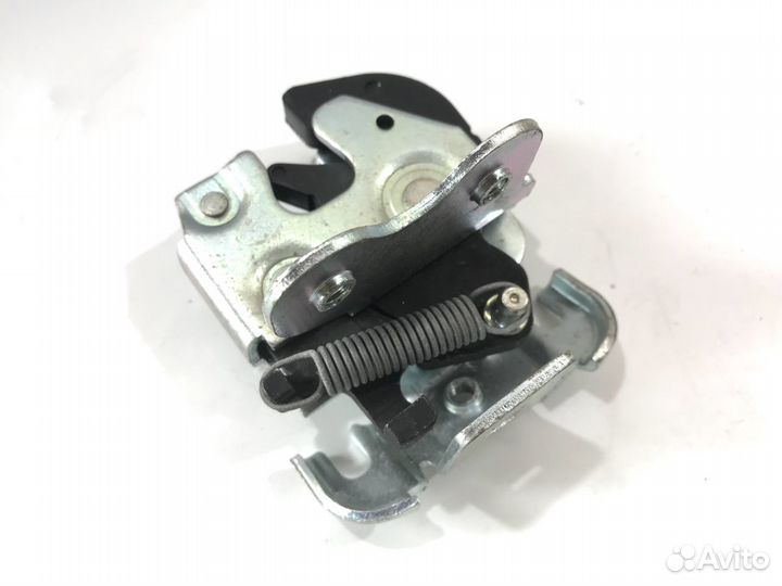 Замок спинки дивана Mercedes C W203