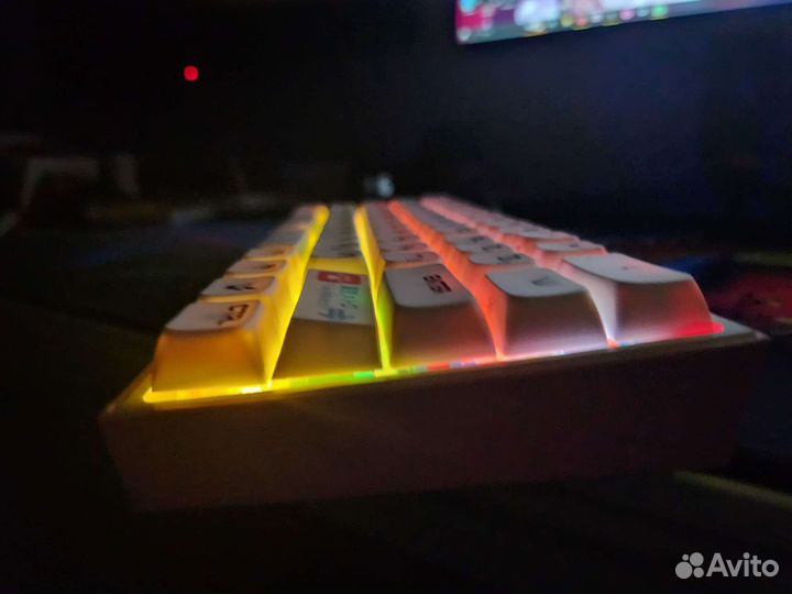 Кастом на базе Reddragon fizz