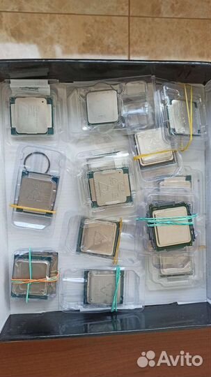 Процессоры Xeon E5 разные