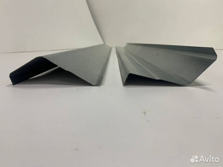 Пороги Toyota Rush 1