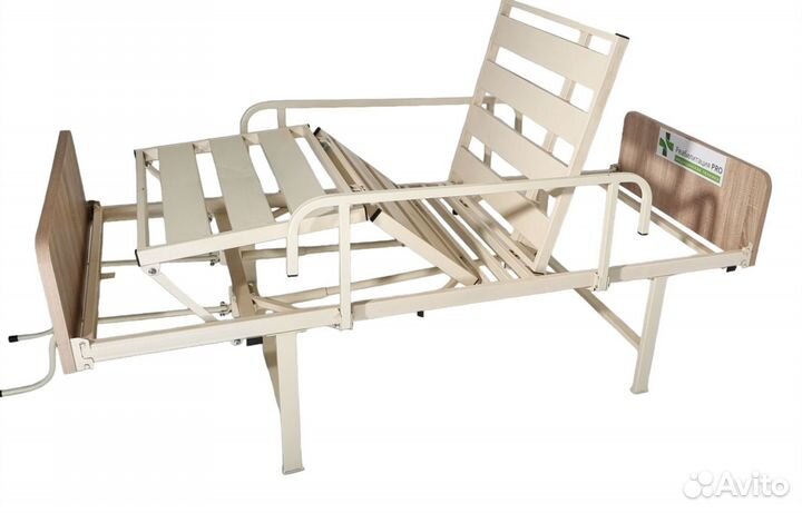 Медицинская кровать функциональная