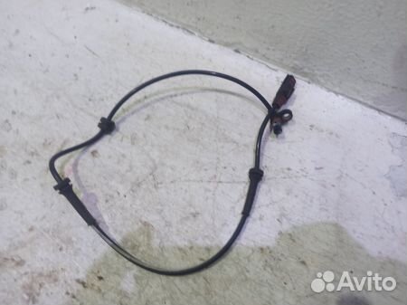 Датчик ABS передний 479101LA0B