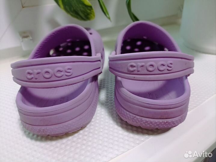 Crocs C12