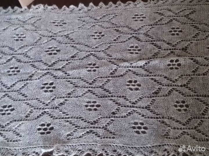 Палантин пуховый ажурный Оренбургский