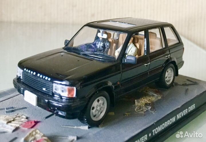 Range Rover. 1:43 Universal Hobbies