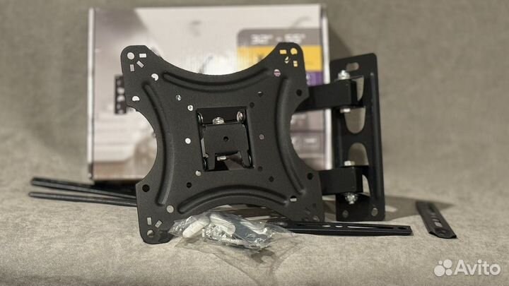 Кронштейн для телевизора универсальный