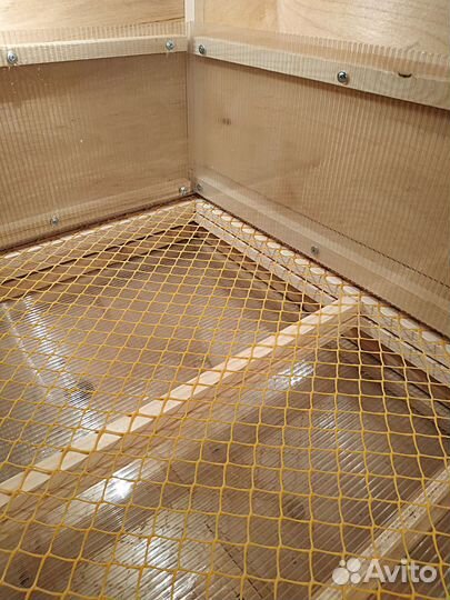 Брудер для цыплят