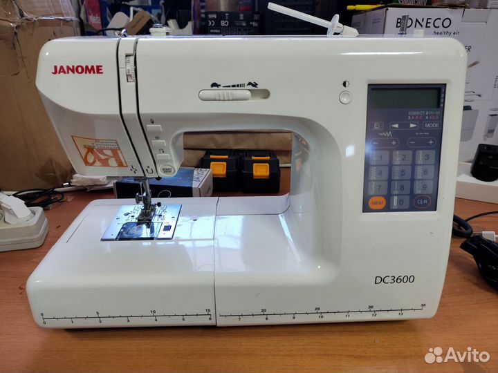 Швейная машина Janome Decor Computer 3600
