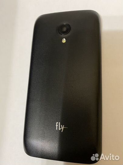Fly V100