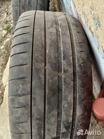 R17 Michelin Agilis CrossClimate 225/45, PCD 5x114.3 DIA 60.1