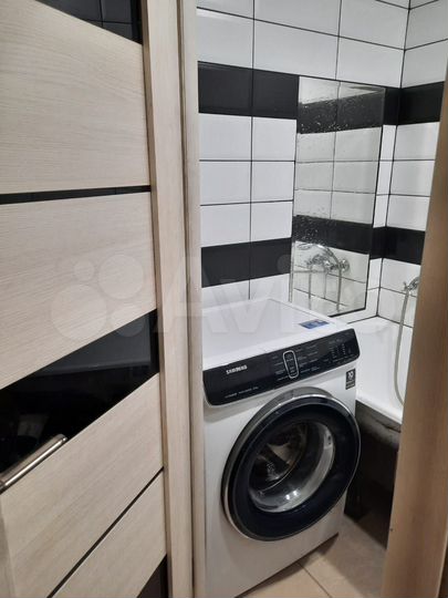 2-к. квартира, 54 м², 1/5 эт.