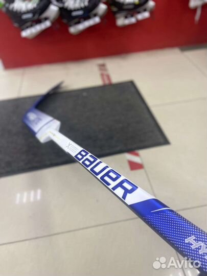 Новая вратарская клюшка Bauer Hyperlite INT