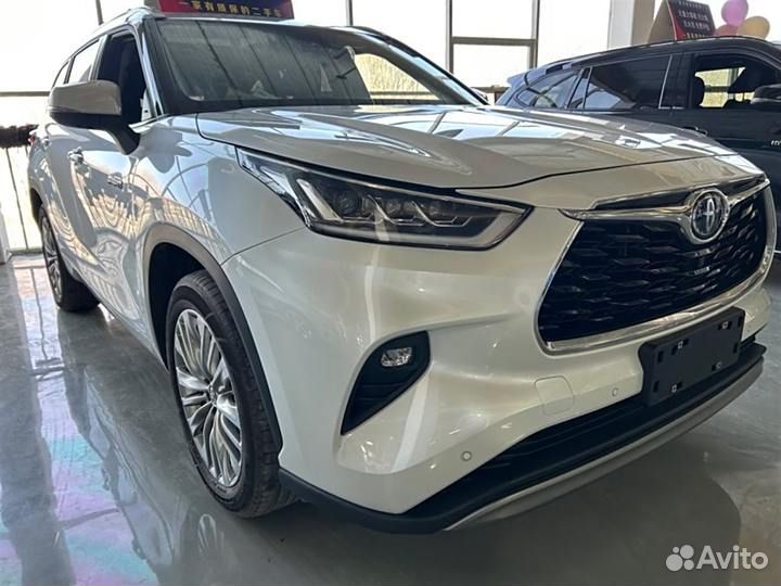 Toyota Highlander 2.5 CVT, 2022, 40 000 км