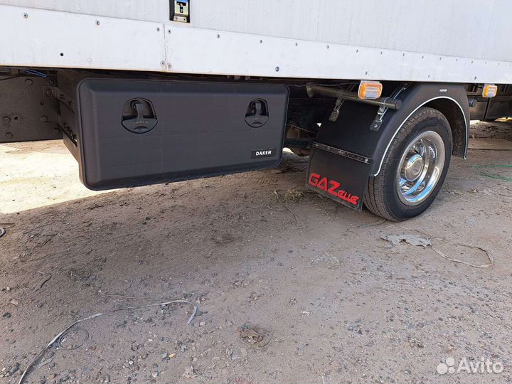 Брызговики на газель