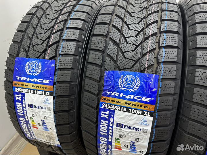Tri Ace Snow White II 245/45 R18 100H