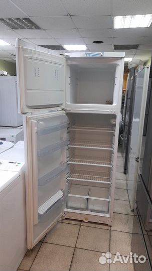 Холодильник Индезит 1.8 м