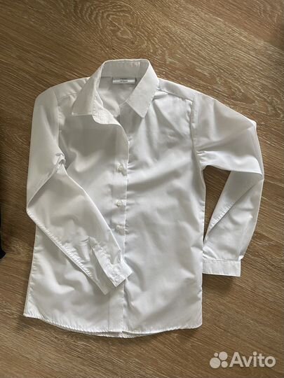 Рубашка белая на мальчика 146