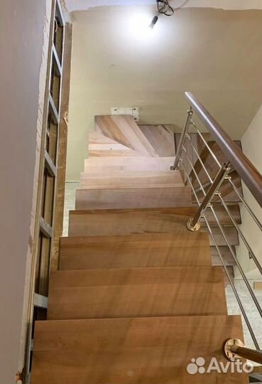 Метлличесакую лестницу Изготовим