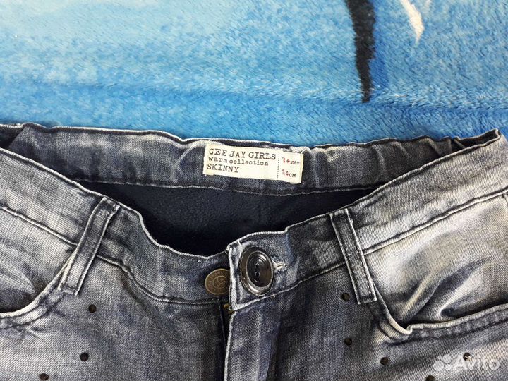 Джинсы женские