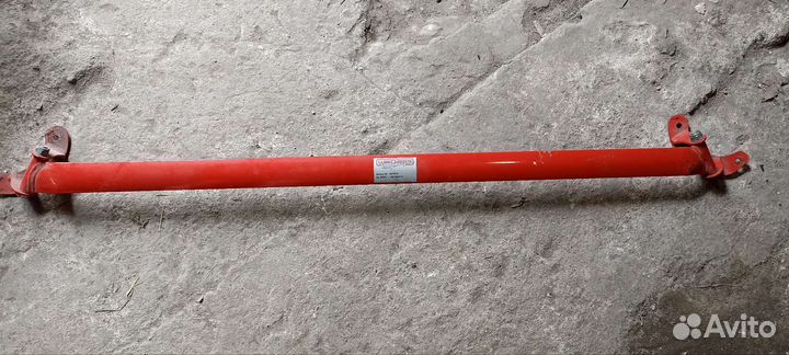 Распорка передних стоек на фольксваген гольф 4